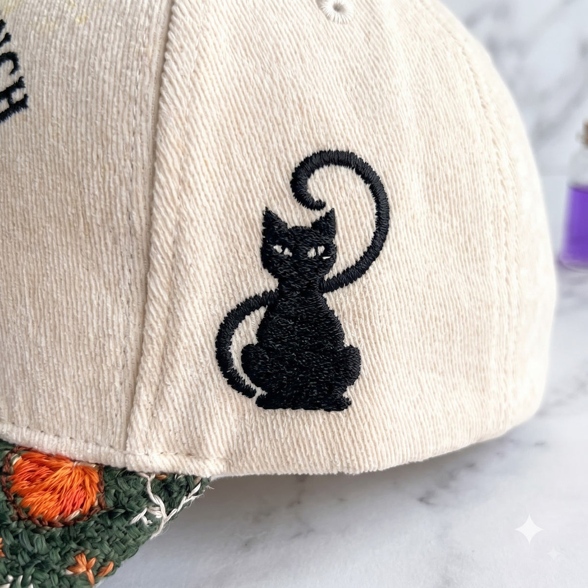 Bunch Pumpkin Tapestry Brim Hat